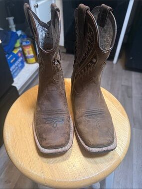 Kids Brown Western Cowboy Boots - Classic Pull-On Style